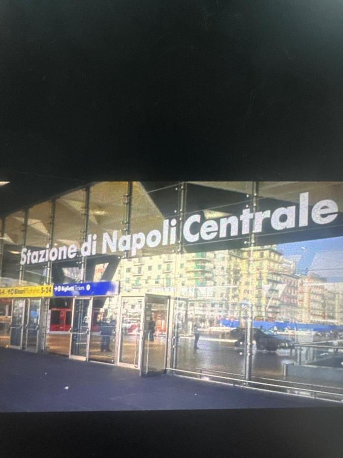 Yohanaholiday * Napoli